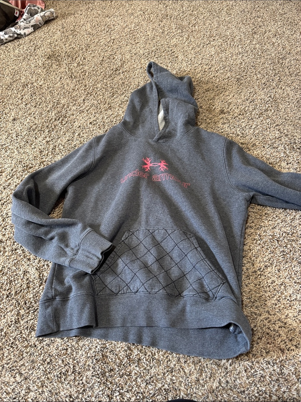 Underarm women’s sweat shirt